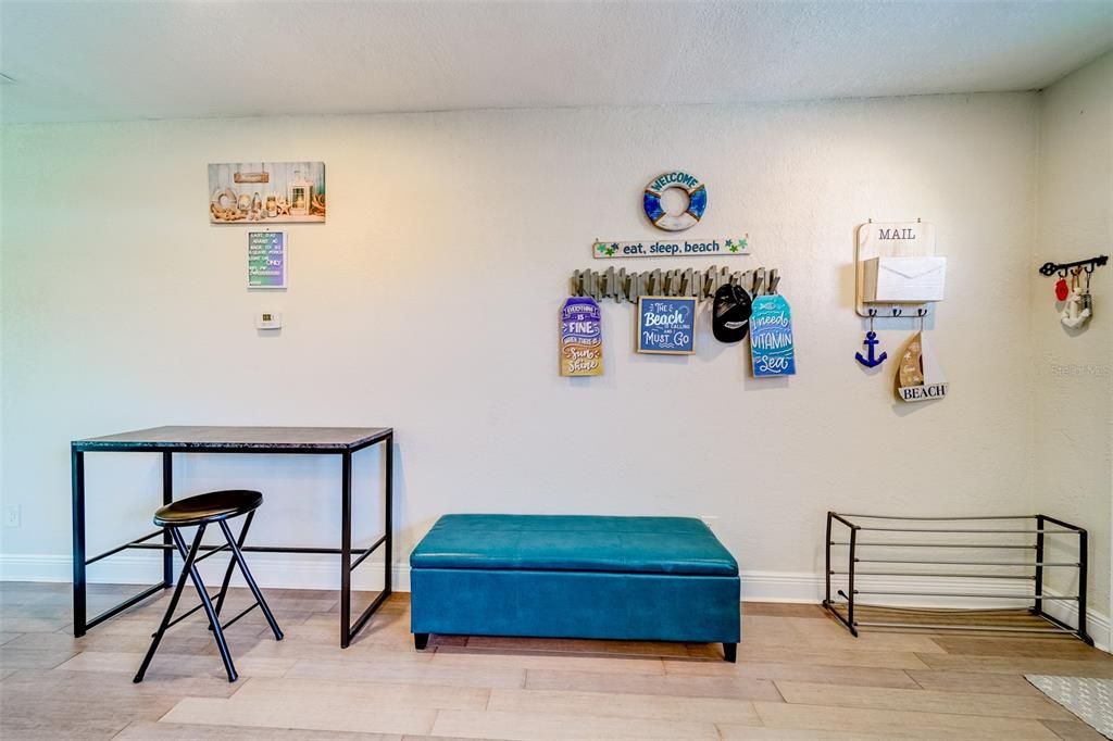 For Rent: $2,750 (3 beds, 2 baths, 1480 Square Feet)