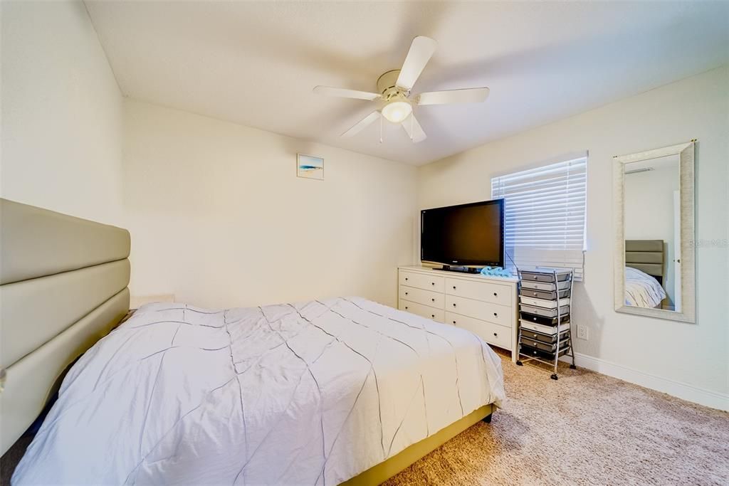 For Rent: $2,750 (3 beds, 2 baths, 1480 Square Feet)