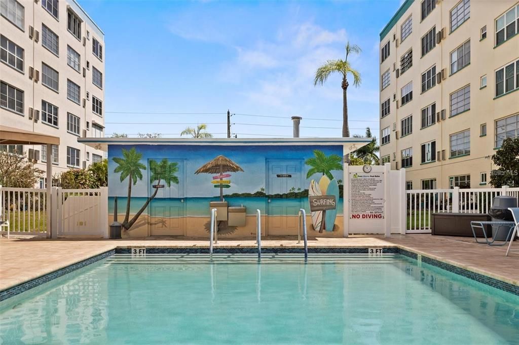 For Rent: $2,300 (2 beds, 2 baths, 1120 Square Feet)