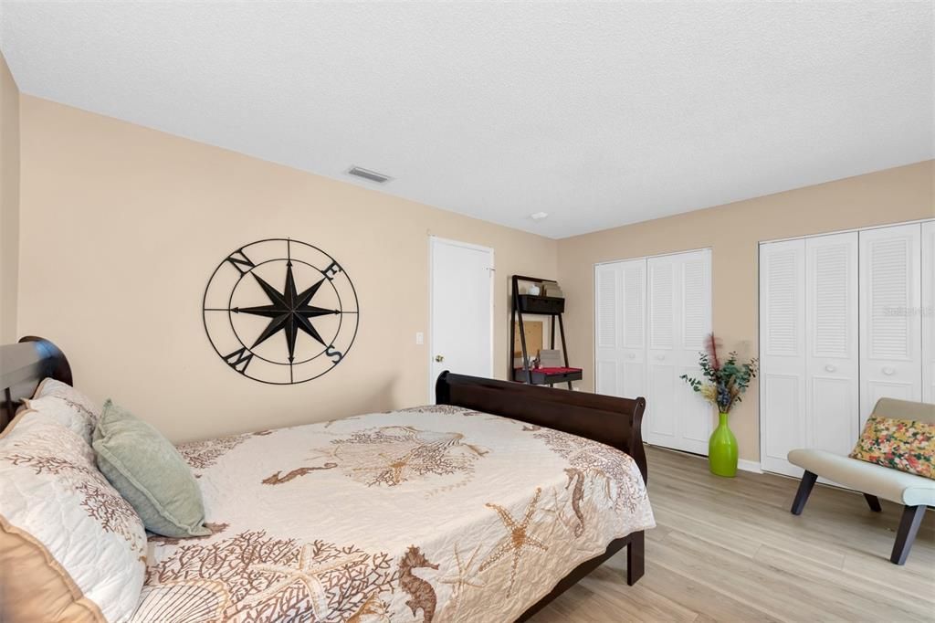 For Rent: $2,300 (2 beds, 2 baths, 1120 Square Feet)