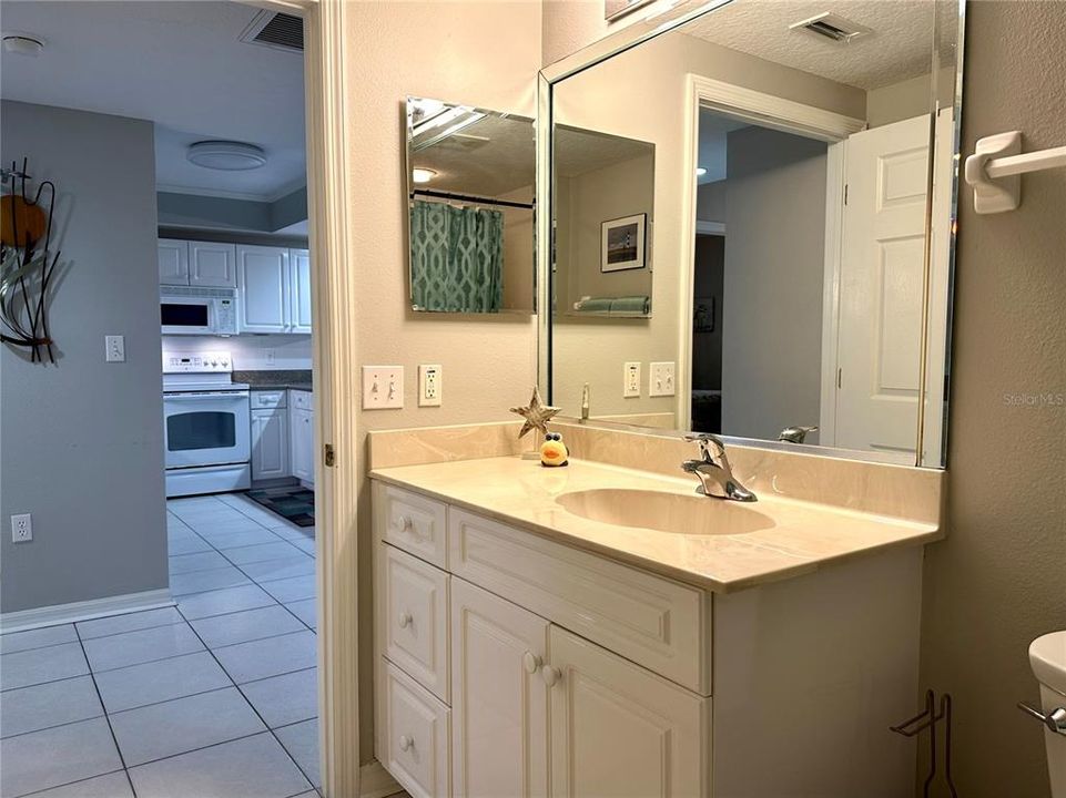 En Venta: $415,000 (3 camas, 2 baños, 1698 Pies cuadrados)