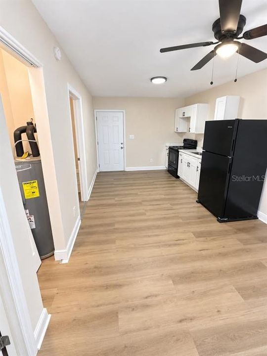 В аренду: $1,375 (2 спален, 1 ванн, 850 Квадратных фут)