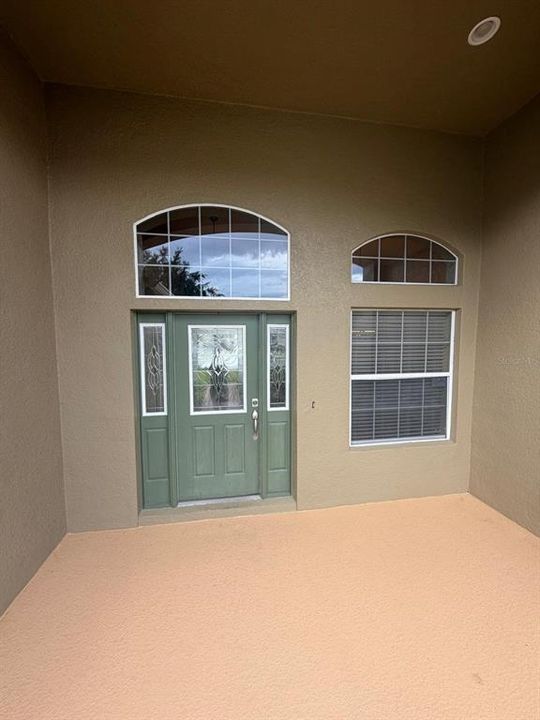For Rent: $2,550 (4 beds, 3 baths, 2227 Square Feet)