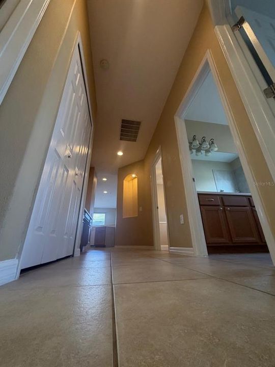 For Rent: $2,550 (4 beds, 3 baths, 2227 Square Feet)