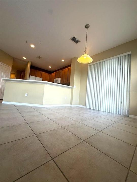 For Rent: $2,550 (4 beds, 3 baths, 2227 Square Feet)