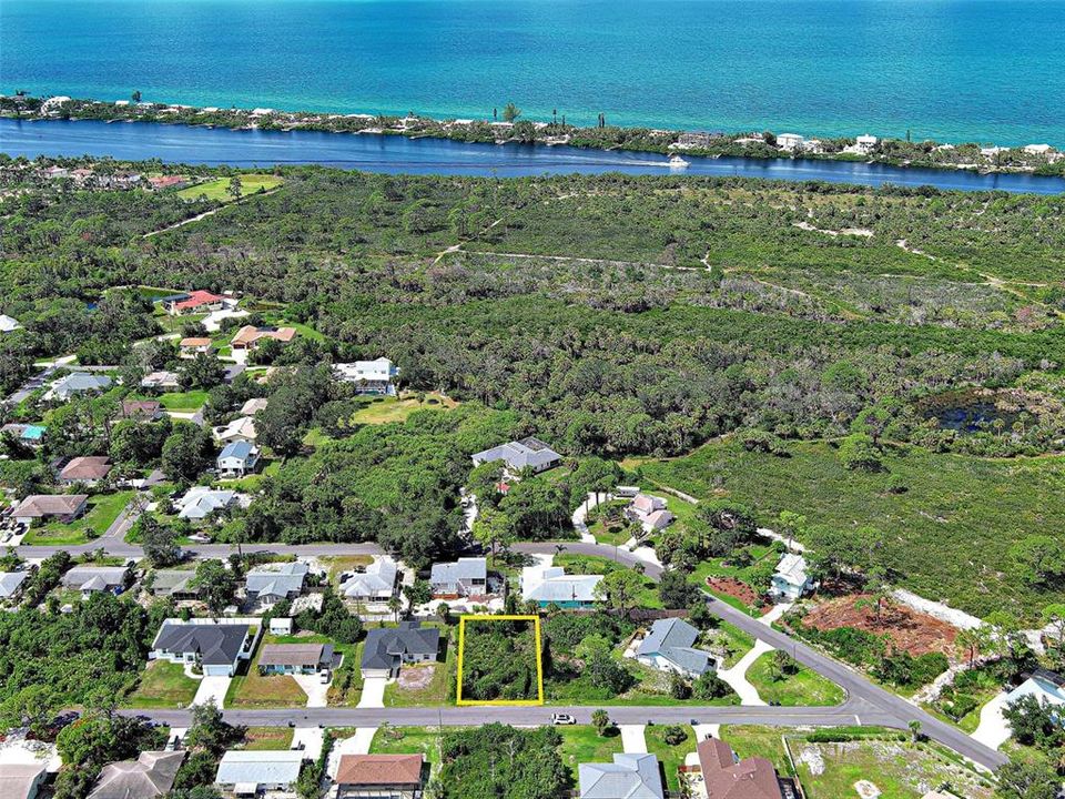 En Venta: $63,000 (0.18 acres)