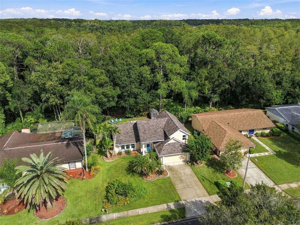 Activo con contrato: $450,000 (3 camas, 2 baños, 1577 Pies cuadrados)
