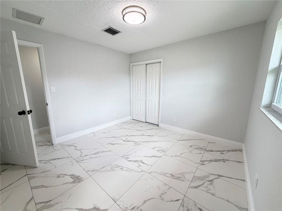 For Sale: $433,000 (3 beds, 2 baths, 1475 Square Feet)
