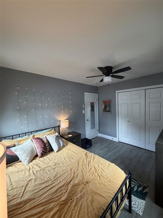 For Sale: $220,000 (1 beds, 1 baths, 588 Square Feet)