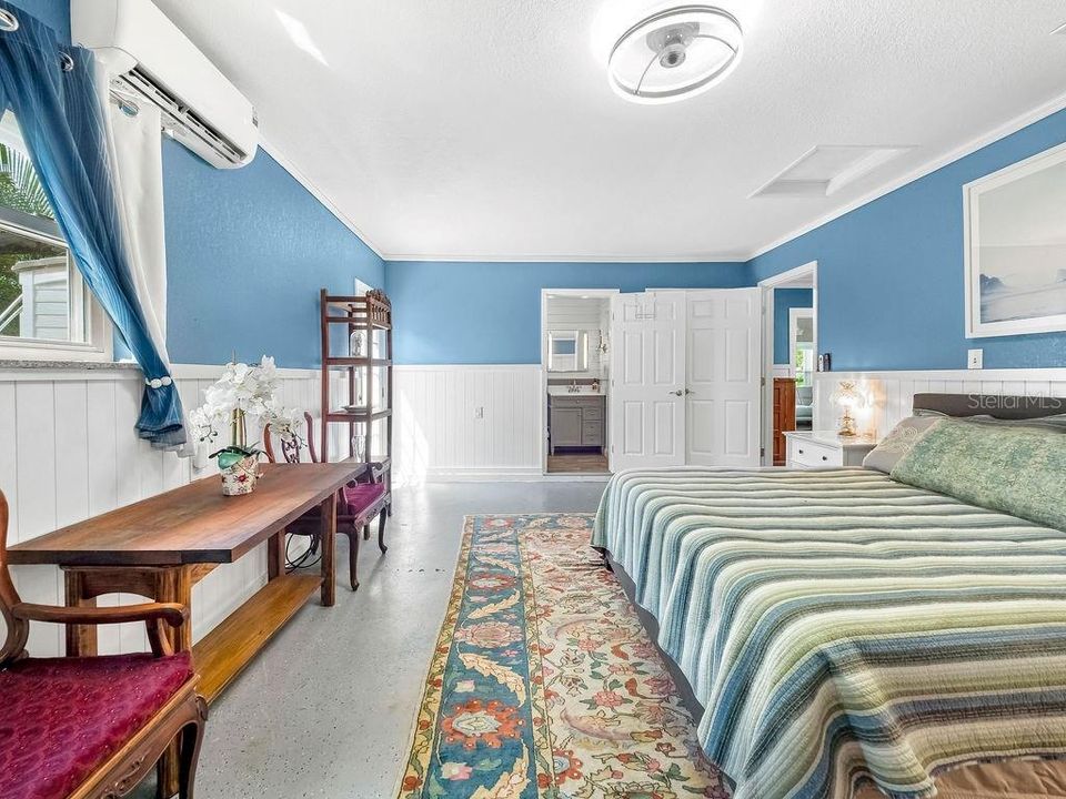 For Sale: $659,000 (3 beds, 2 baths, 1669 Square Feet)