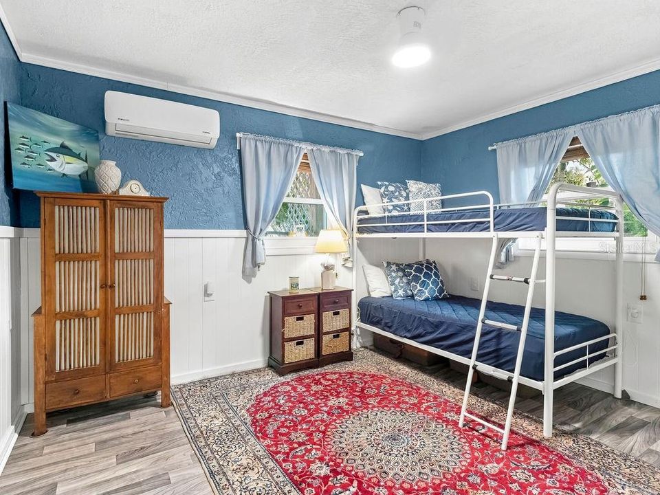 For Sale: $659,000 (3 beds, 2 baths, 1669 Square Feet)