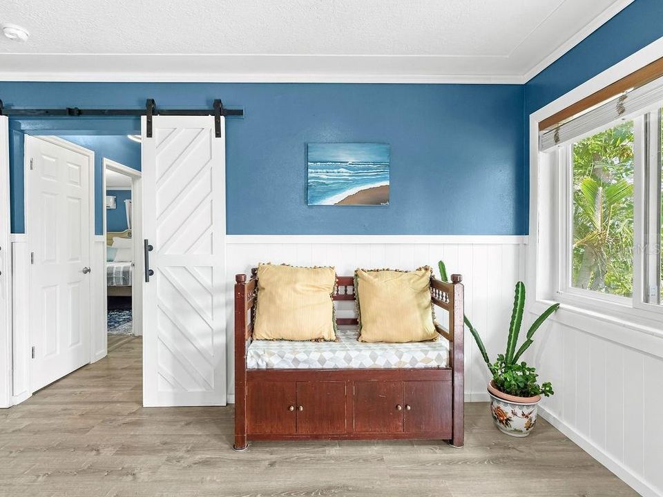 For Sale: $659,000 (3 beds, 2 baths, 1669 Square Feet)