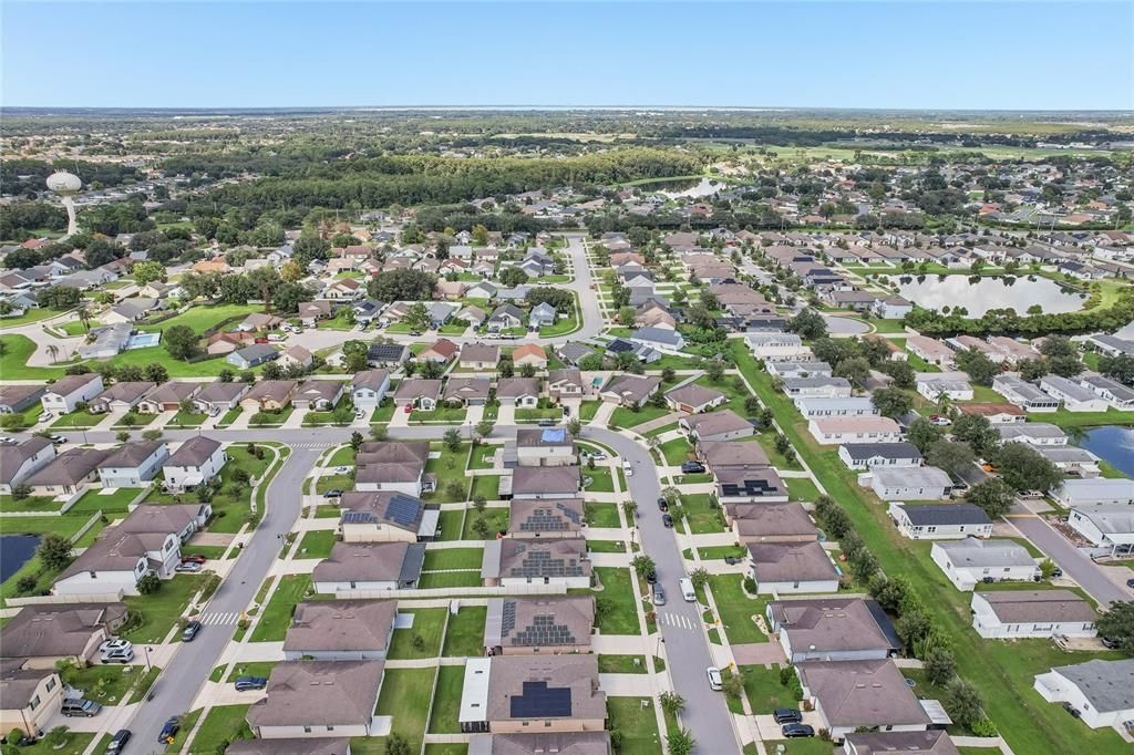 На продажу: $339,900 (3 спален, 2 ванн, 1341 Квадратных фут)