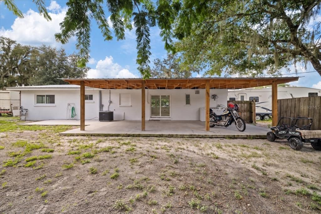 En Venta: $410,000 (4 camas, 2 baños, 1540 Pies cuadrados)