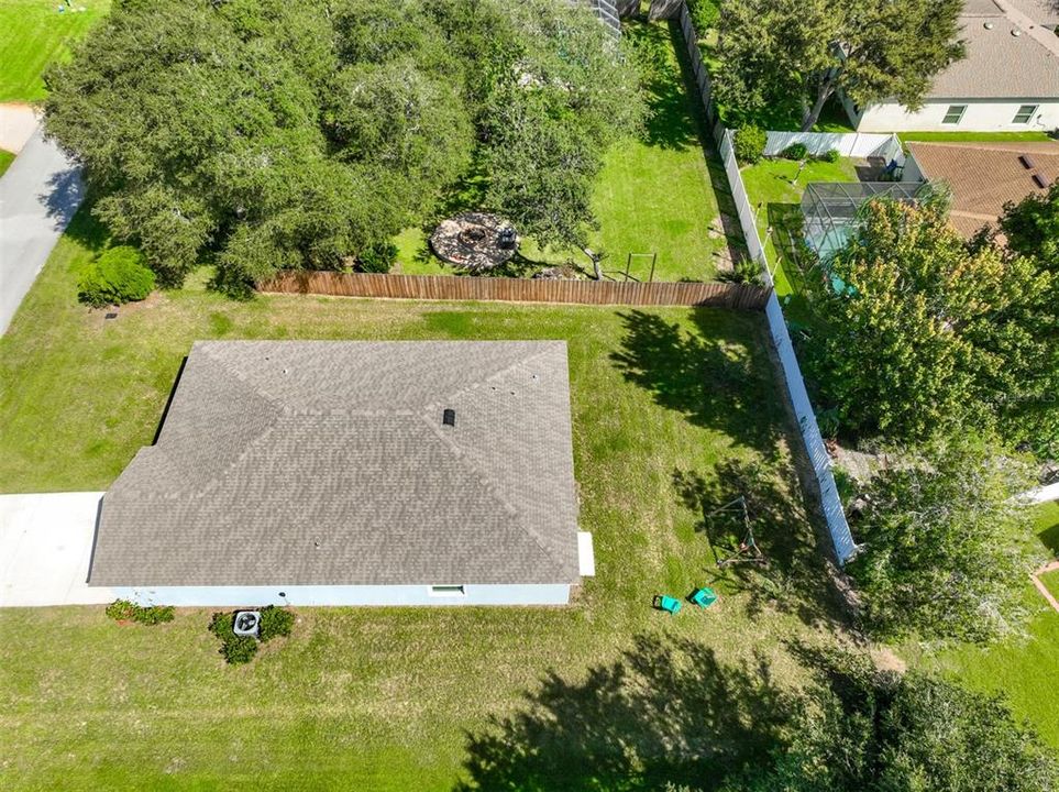 For Sale: $339,900 (4 beds, 2 baths, 1878 Square Feet)