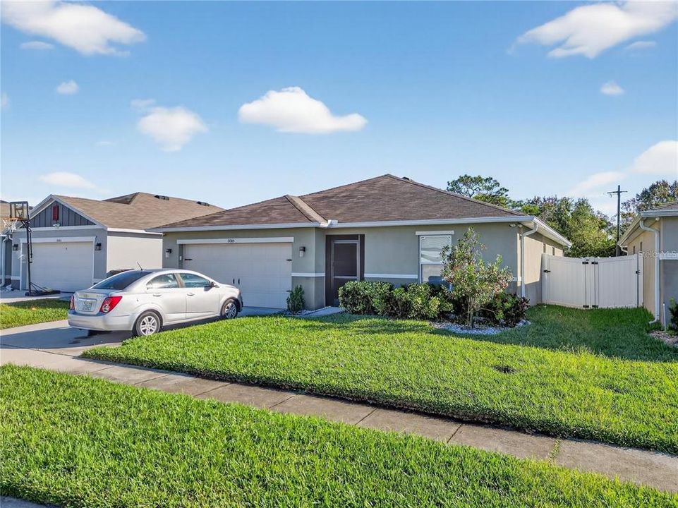 For Sale: $386,000 (4 beds, 2 baths, 1696 Square Feet)