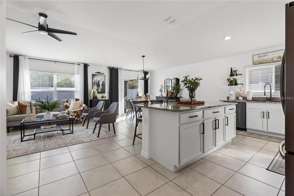 For Sale: $386,000 (4 beds, 2 baths, 1696 Square Feet)