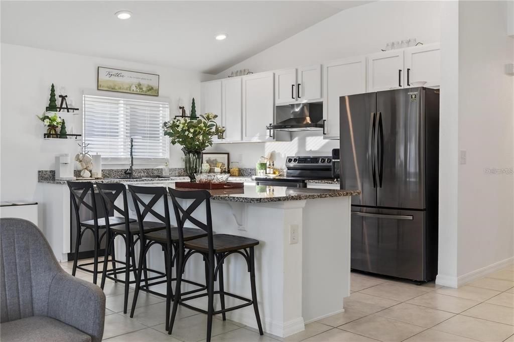 For Sale: $386,000 (4 beds, 2 baths, 1696 Square Feet)