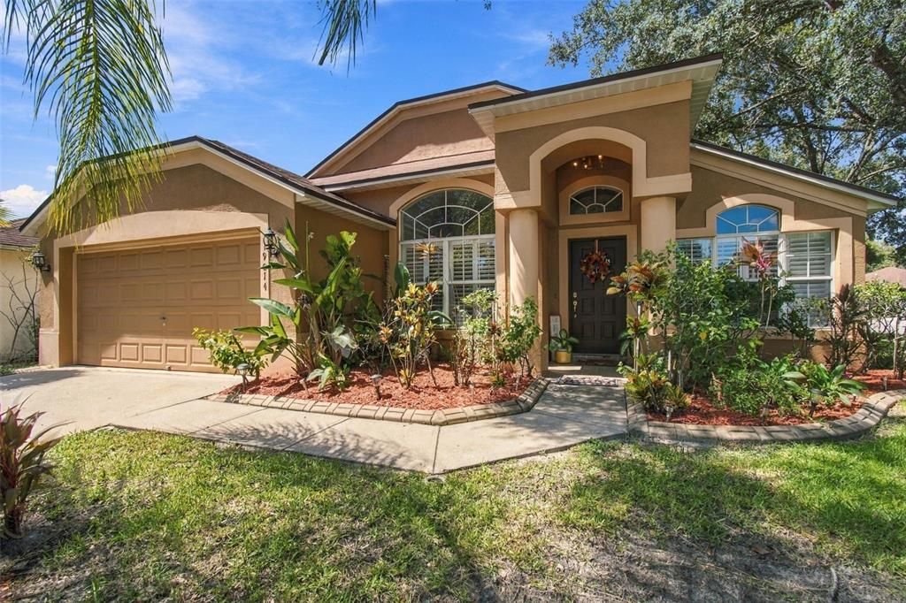 En Venta: $415,000 (3 camas, 2 baños, 2036 Pies cuadrados)