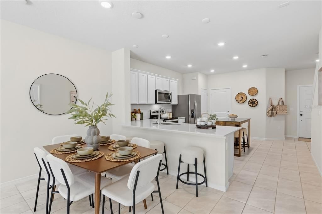 For Sale: $315,000 (3 beds, 2 baths, 1736 Square Feet)
