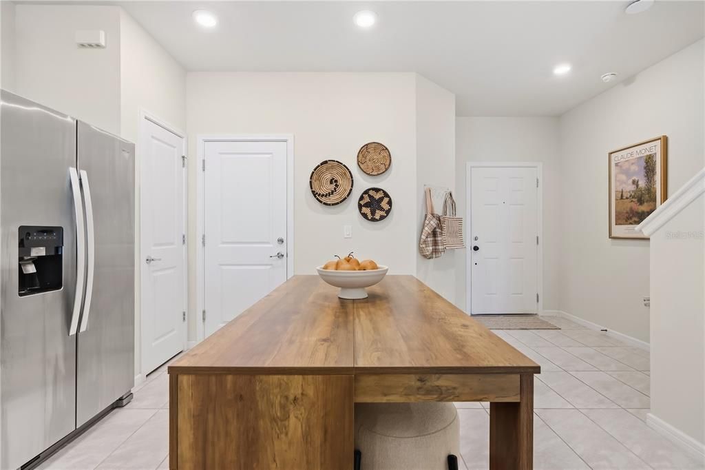 For Sale: $315,000 (3 beds, 2 baths, 1736 Square Feet)