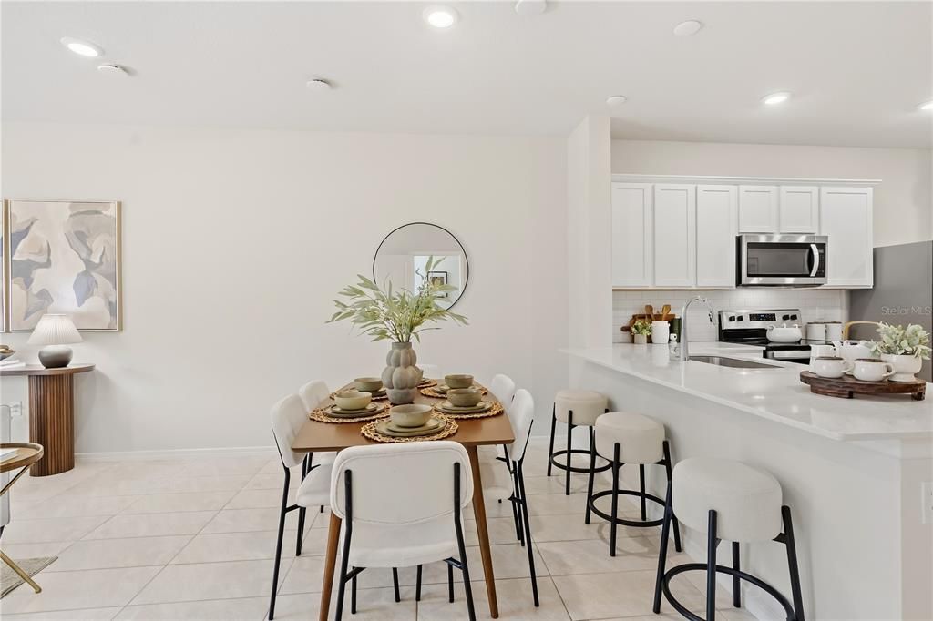 For Sale: $315,000 (3 beds, 2 baths, 1736 Square Feet)