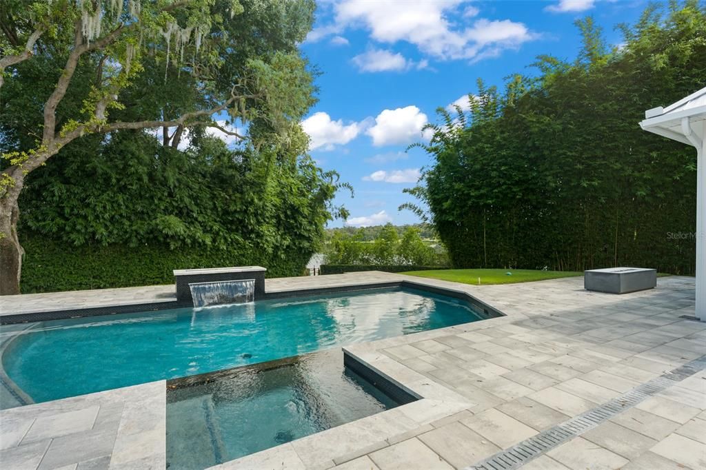 En Venta: $1,369,000 (5 camas, 3 baños, 3274 Pies cuadrados)