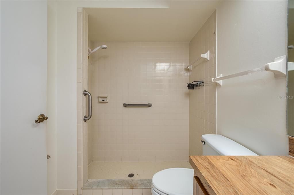 For Sale: $237,900 (3 beds, 2 baths, 1313 Square Feet)