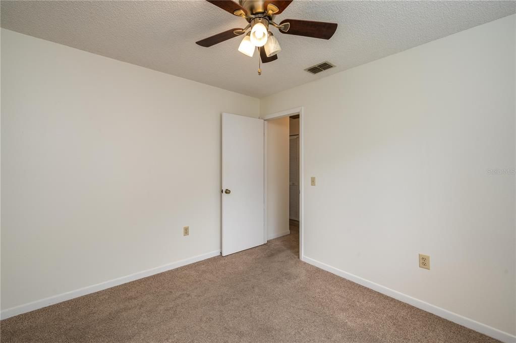 For Sale: $237,900 (3 beds, 2 baths, 1313 Square Feet)