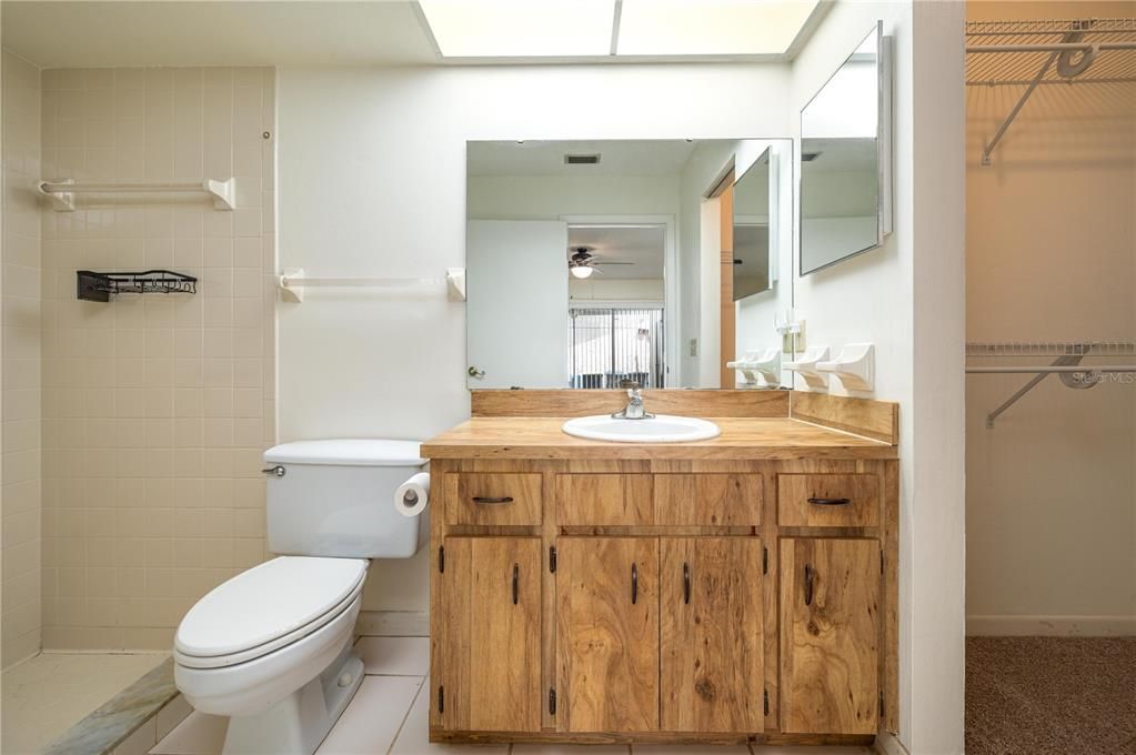 For Sale: $237,900 (3 beds, 2 baths, 1313 Square Feet)