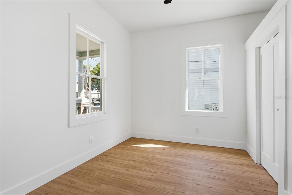 En Venta: $319,900 (3 camas, 2 baños, 1116 Pies cuadrados)