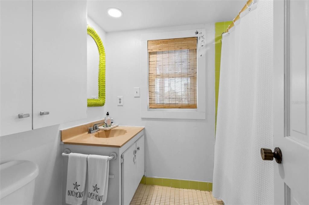 En Venta: $1,895,000 (3 camas, 3 baños, 2242 Pies cuadrados)