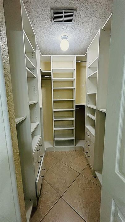 В аренду: $3,000 (3 спален, 2 ванн, 1450 Квадратных фут)