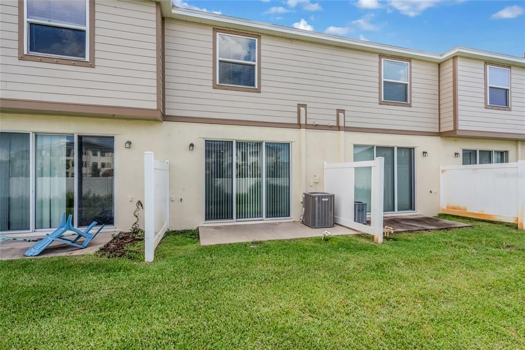 For Sale: $215,000 (2 beds, 2 baths, 1482 Square Feet)