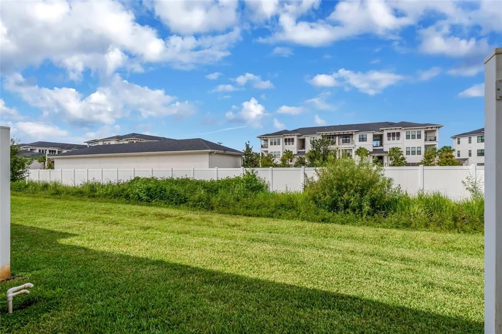 For Sale: $215,000 (2 beds, 2 baths, 1482 Square Feet)