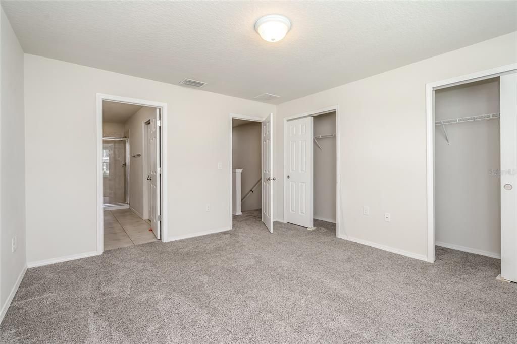 For Sale: $215,000 (2 beds, 2 baths, 1482 Square Feet)