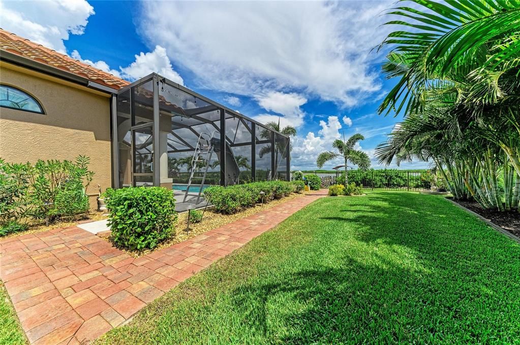 For Sale: $1,900,000 (3 beds, 3 baths, 2953 Square Feet)