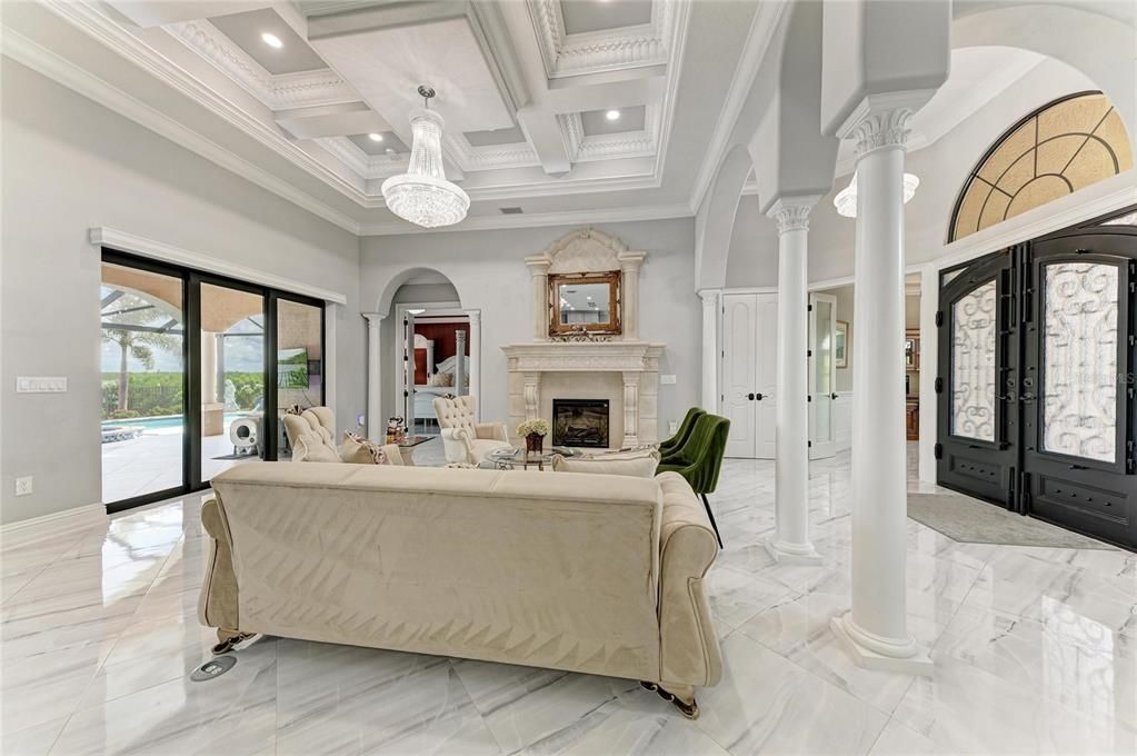 For Sale: $1,900,000 (3 beds, 3 baths, 2953 Square Feet)