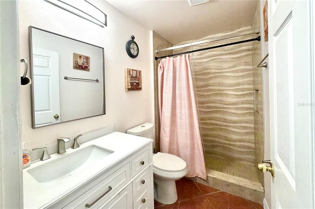 For Sale: $395,000 (3 beds, 2 baths, 1645 Square Feet)
