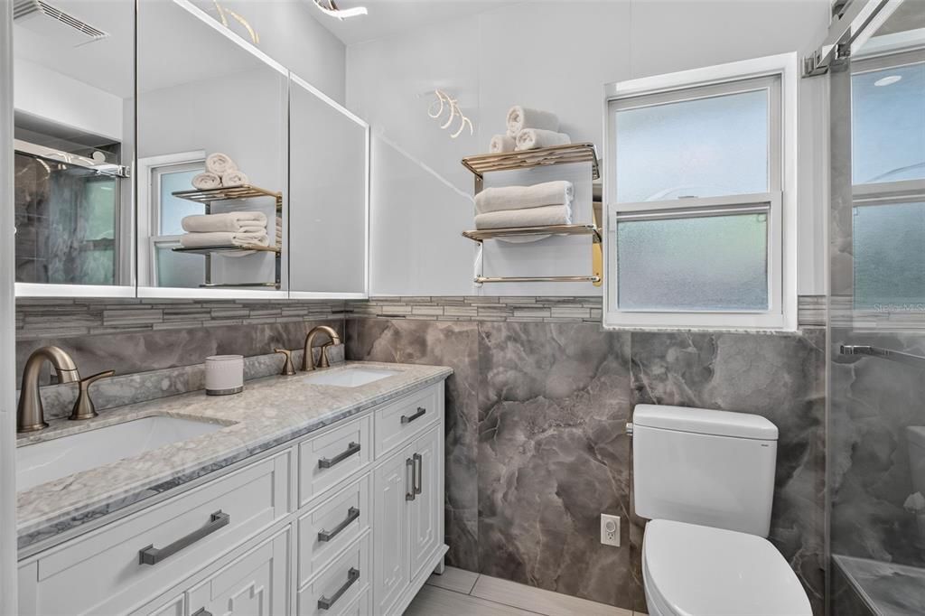 For Sale: $720,000 (3 beds, 2 baths, 1841 Square Feet)