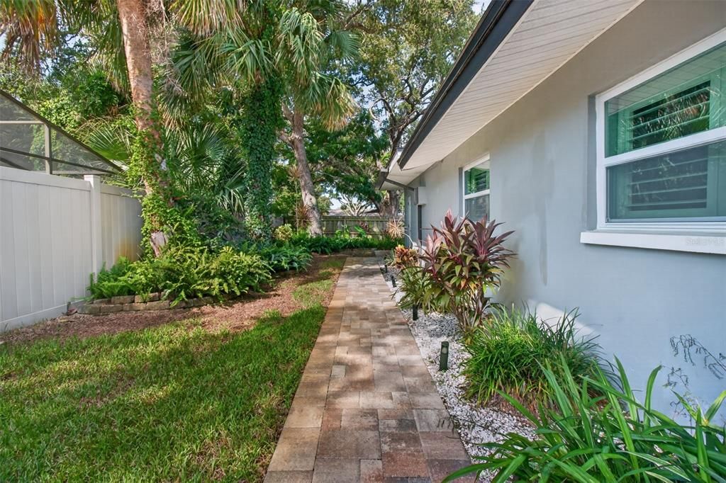 For Sale: $720,000 (3 beds, 2 baths, 1841 Square Feet)