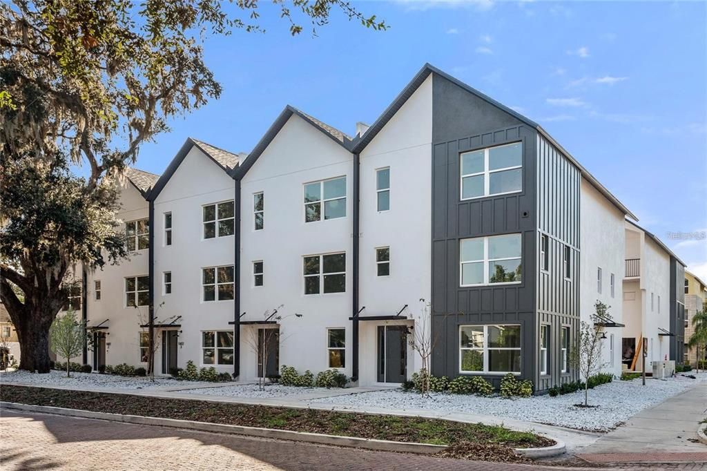 For Rent: $4,000 (3 beds, 3 baths, 2181 Square Feet)