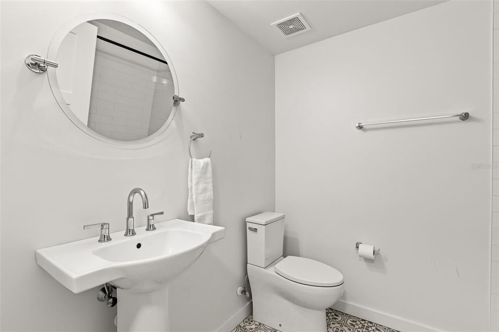For Rent: $4,000 (3 beds, 3 baths, 2181 Square Feet)