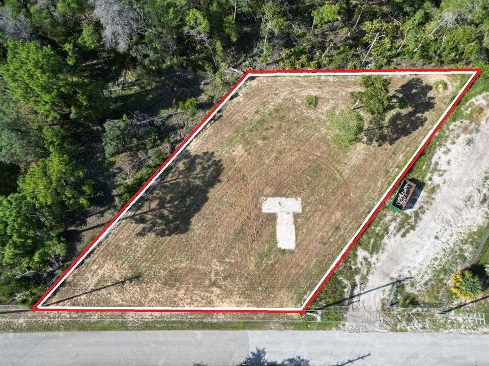 На продажу: $199,000 (0.30 acres)