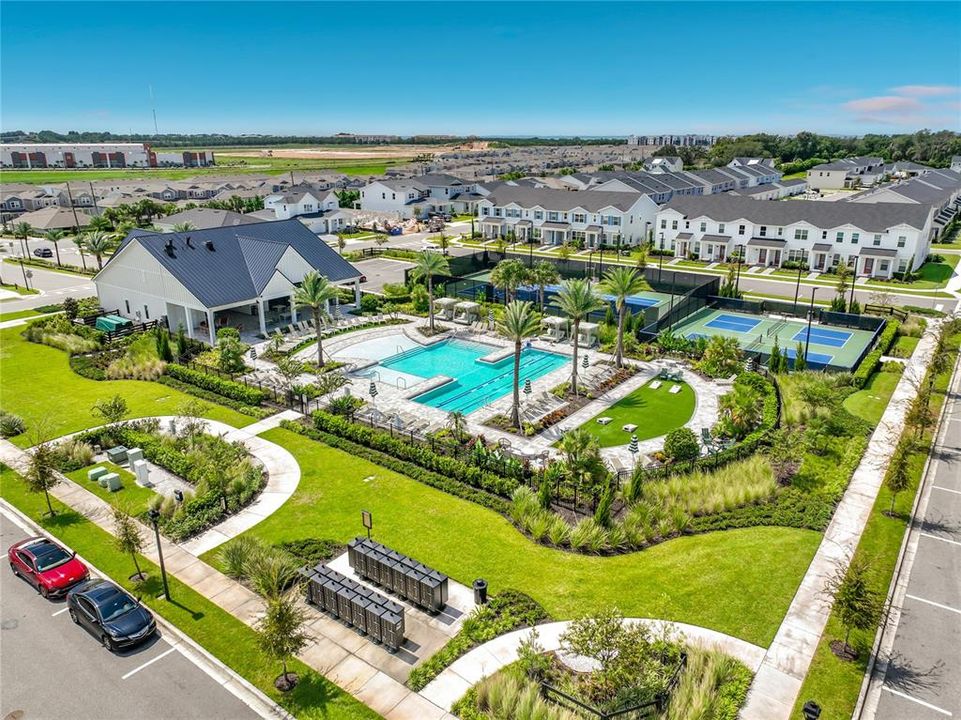 En Venta: $979,900 (5 camas, 4 baños, 3987 Pies cuadrados)
