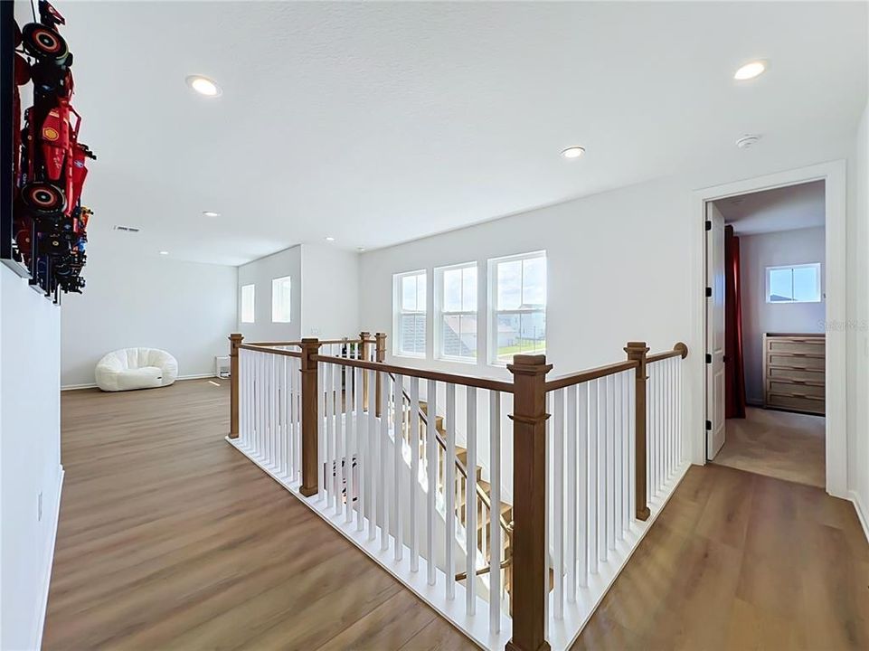 En Venta: $979,900 (5 camas, 4 baños, 3987 Pies cuadrados)