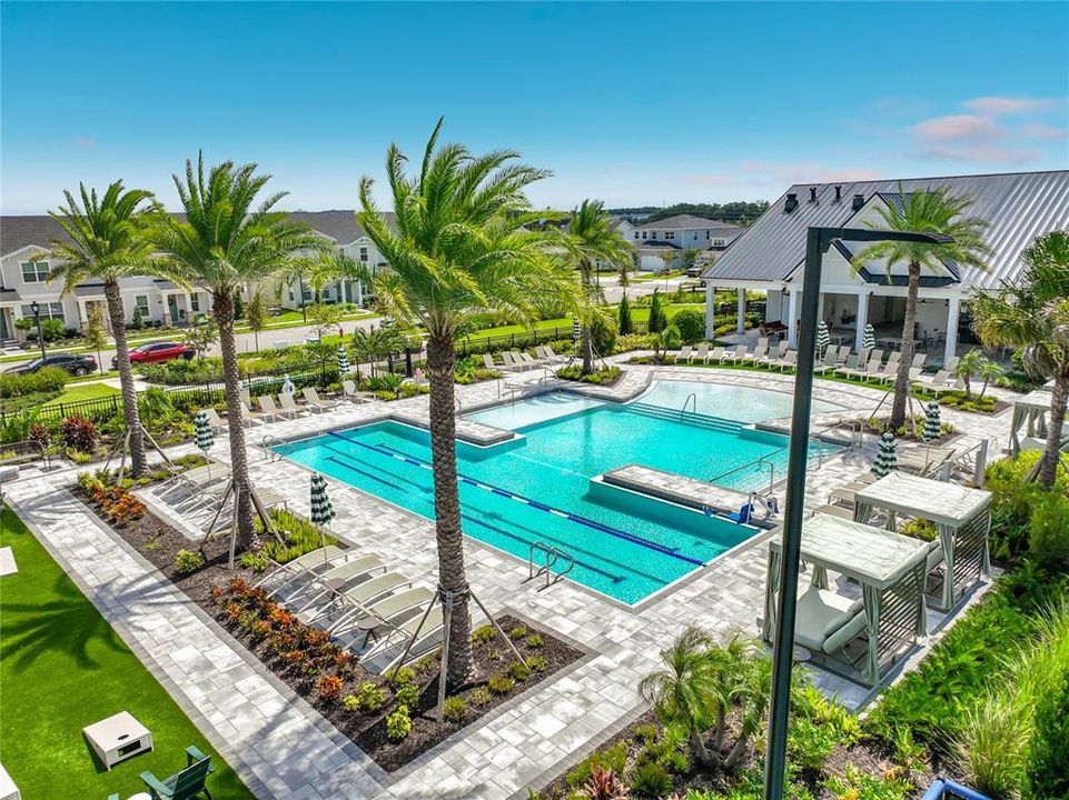 En Venta: $979,900 (5 camas, 4 baños, 3987 Pies cuadrados)