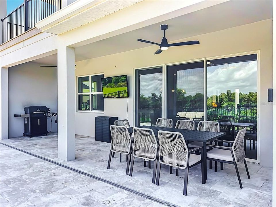 En Venta: $979,900 (5 camas, 4 baños, 3987 Pies cuadrados)