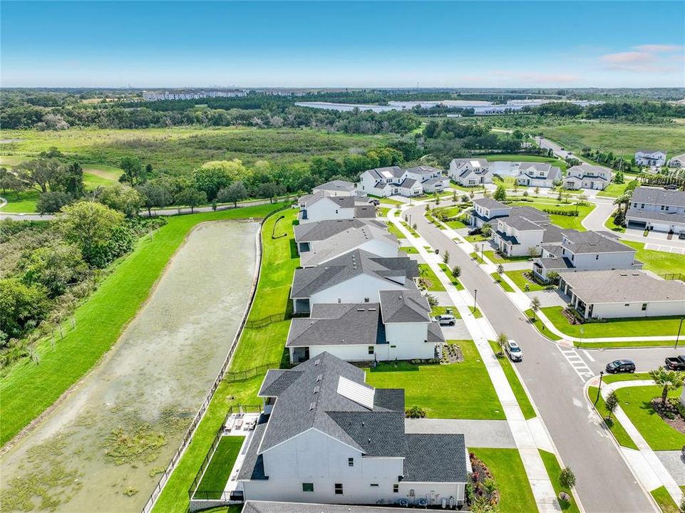 En Venta: $979,900 (5 camas, 4 baños, 3987 Pies cuadrados)