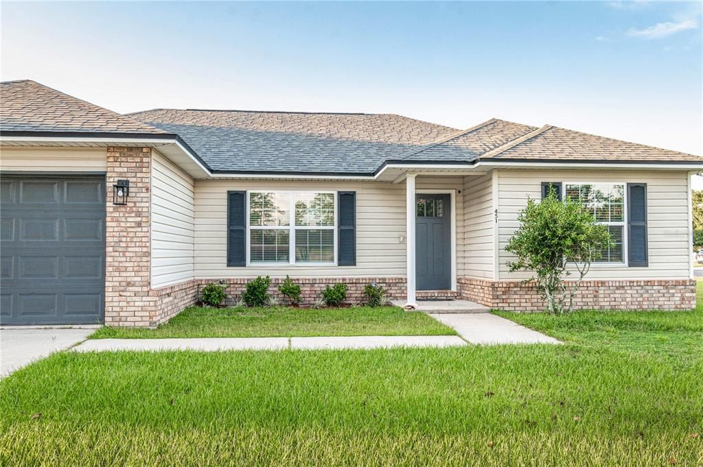 For Sale: $339,000 (3 beds, 2 baths, 1322 Square Feet)